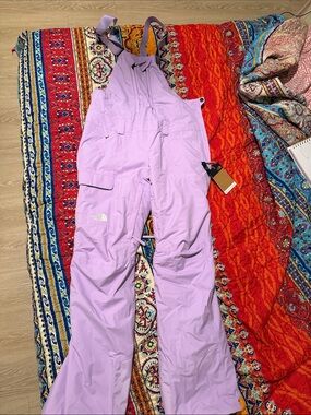 The North Face Women's Lilac Boot-Cut Snow Bibs